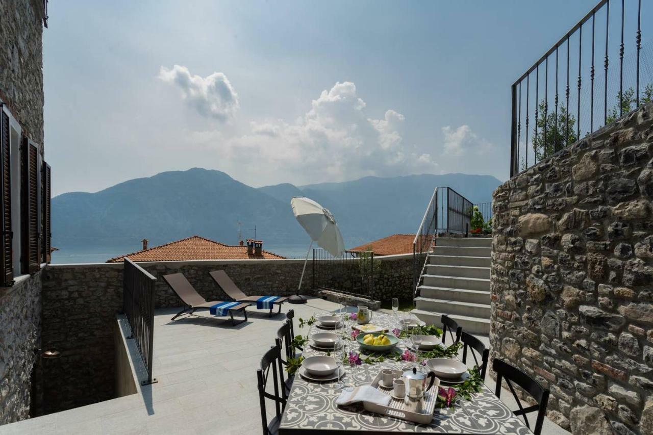 Villa Castravalva By Rent All Como Mezzegra Dış mekan fotoğraf